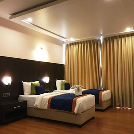 Hotel Central Park Manipal Exterior foto
