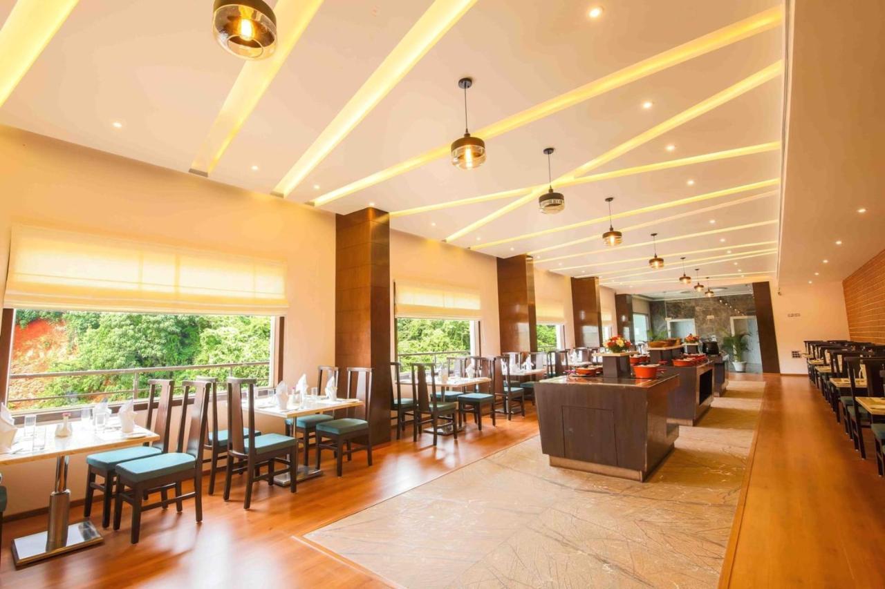 Hotel Central Park Manipal Exterior foto